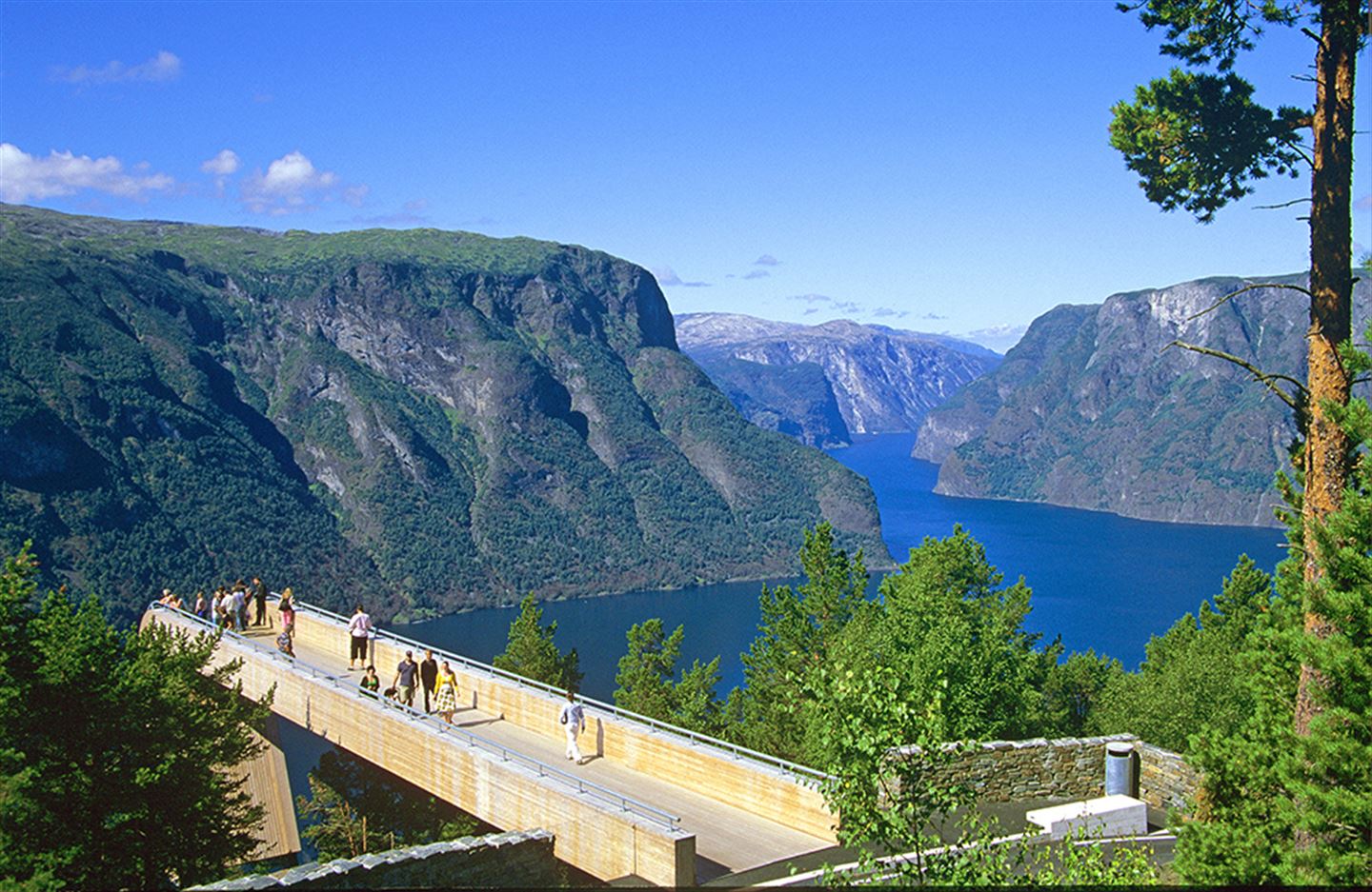 Foto frå utkikkspunktet Stegastein i Aurland