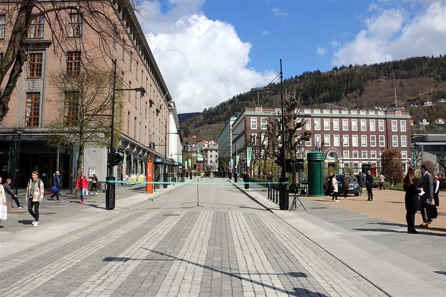 Olav Kyrres gate mot Starvhusgaten. (foto: Bjarte Brask Eriksen/Vestland fylkeskommune)