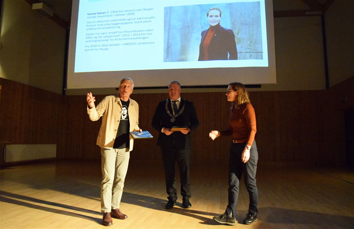 foto av Trygve Martinussen, Ivar Kvalen og Hanna Geiran