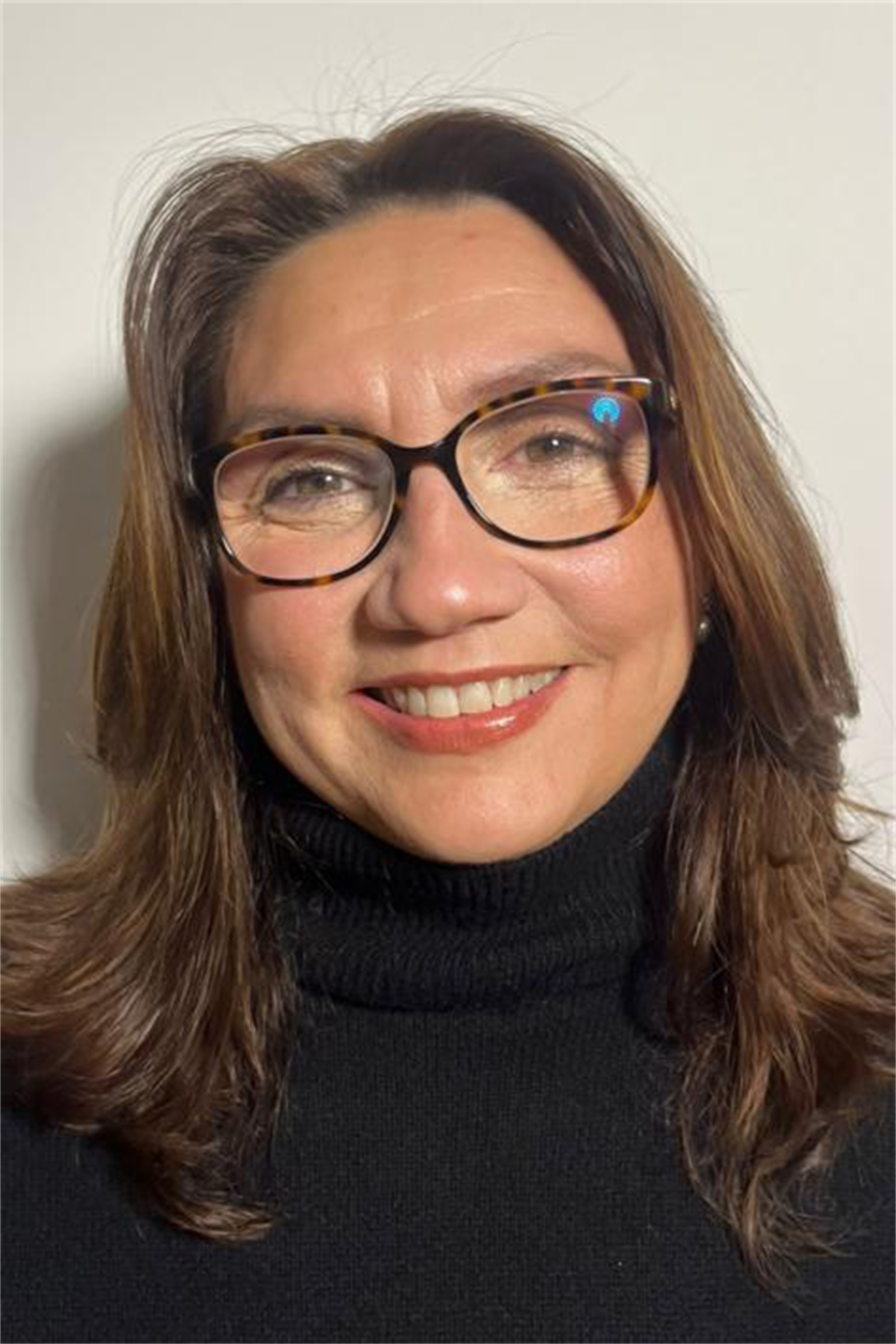 portrettfoto av Mihaela Cuida Marthinussen.