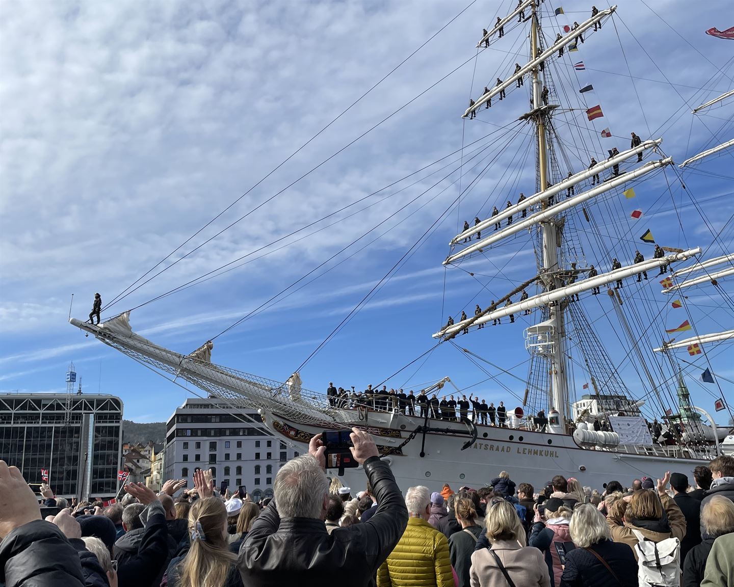 foto av skuta Statsraad Lehmkuhl 