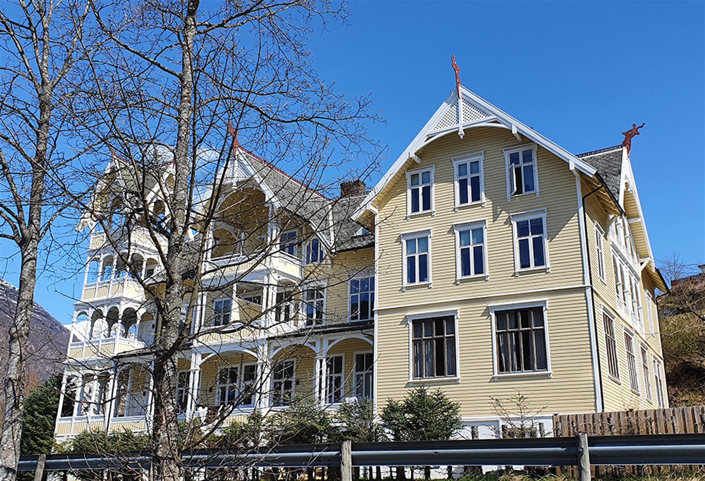 Hotel Central/Villa Visnes i Stryn