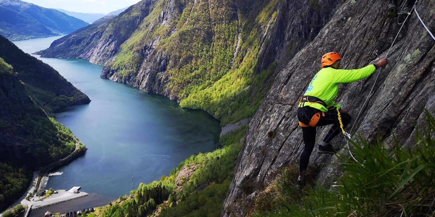 Via Ferrata Kyrkjeveggen.jpg
