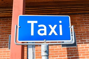 taxi-skilt