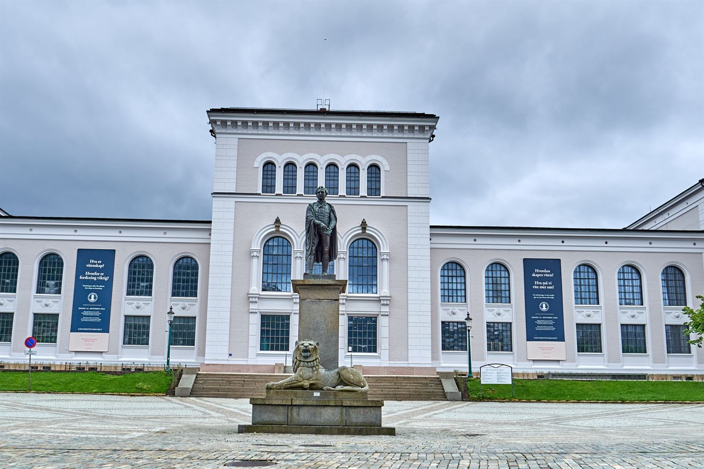TETT PÅ AKADEMIA: Universitetet i Bergen, BI, Høgteknologisenteret og fleire skular er like ved. Og Høgskulen på Vestlandet er berre nokre bybanestopp unna. Foto: Shutterstock.