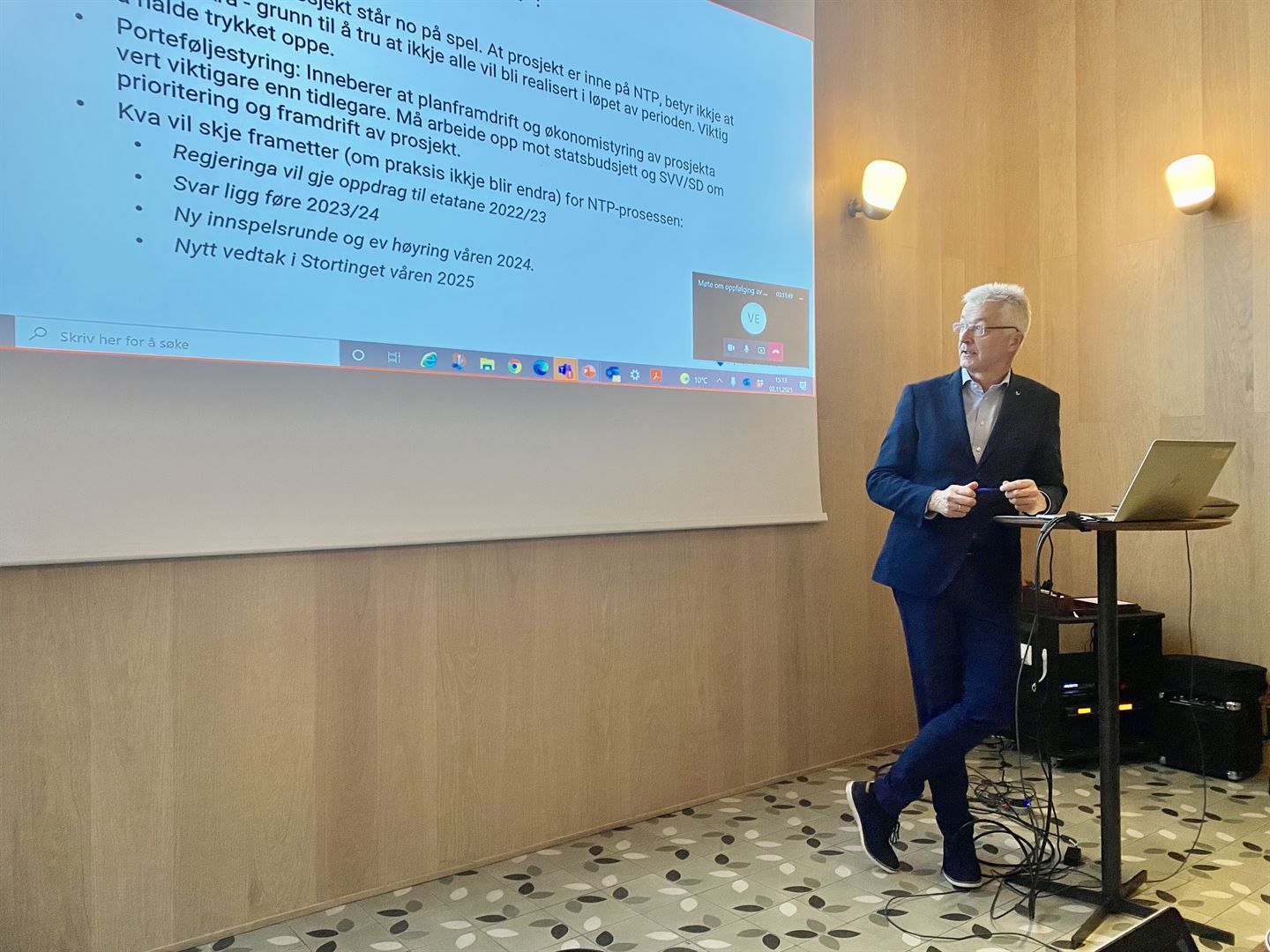VEGEN VIDARE: Fylkesordførar Jon Askeland vil følgje opp arbeidet med Nasjonal transportplan.
