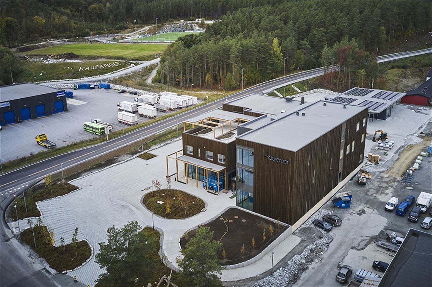 oversiktsbilde som syner nybygget til Sogndal vgs på Kaupanger