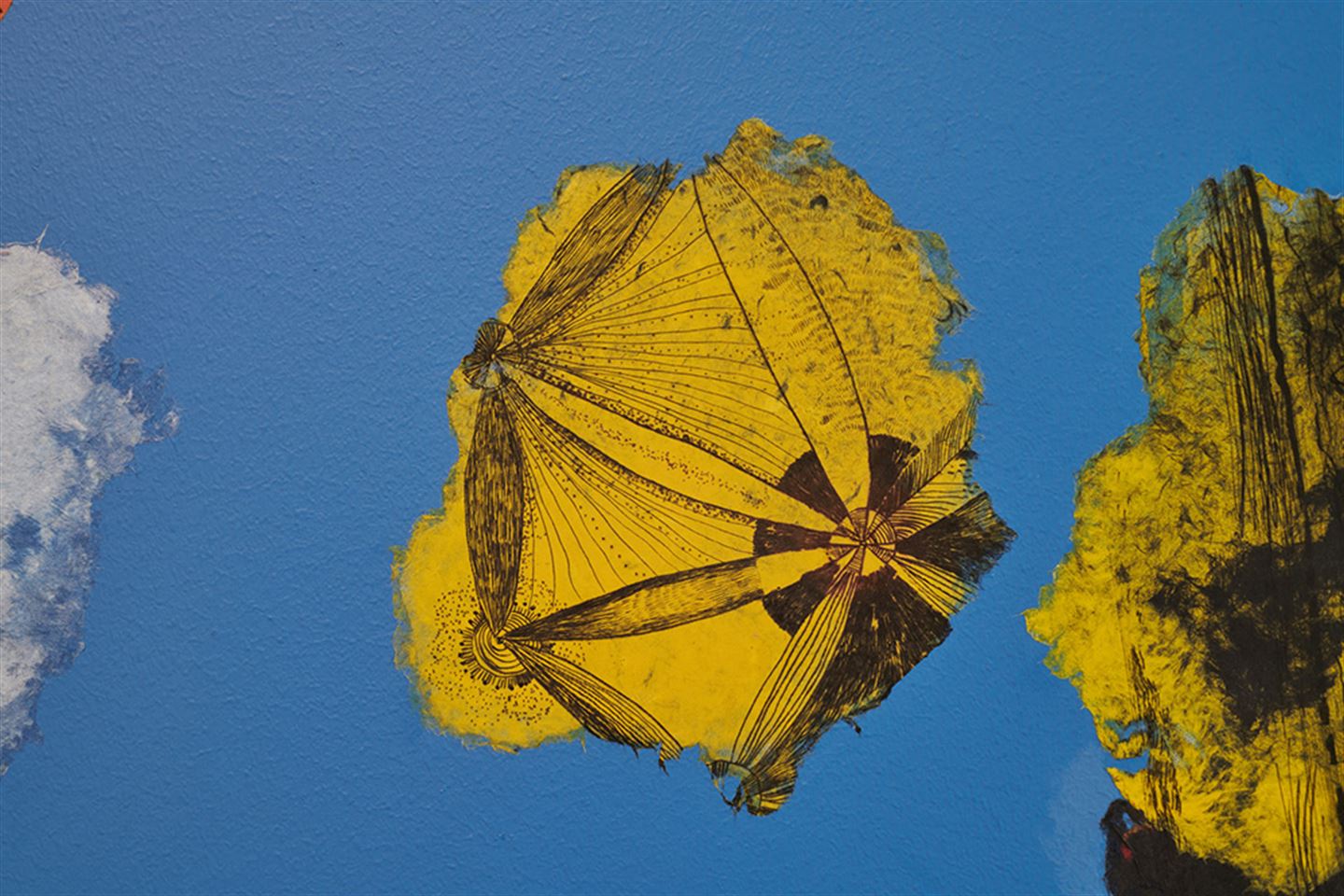 Kunstverket Med vind på Åsane vidaregåande skule.