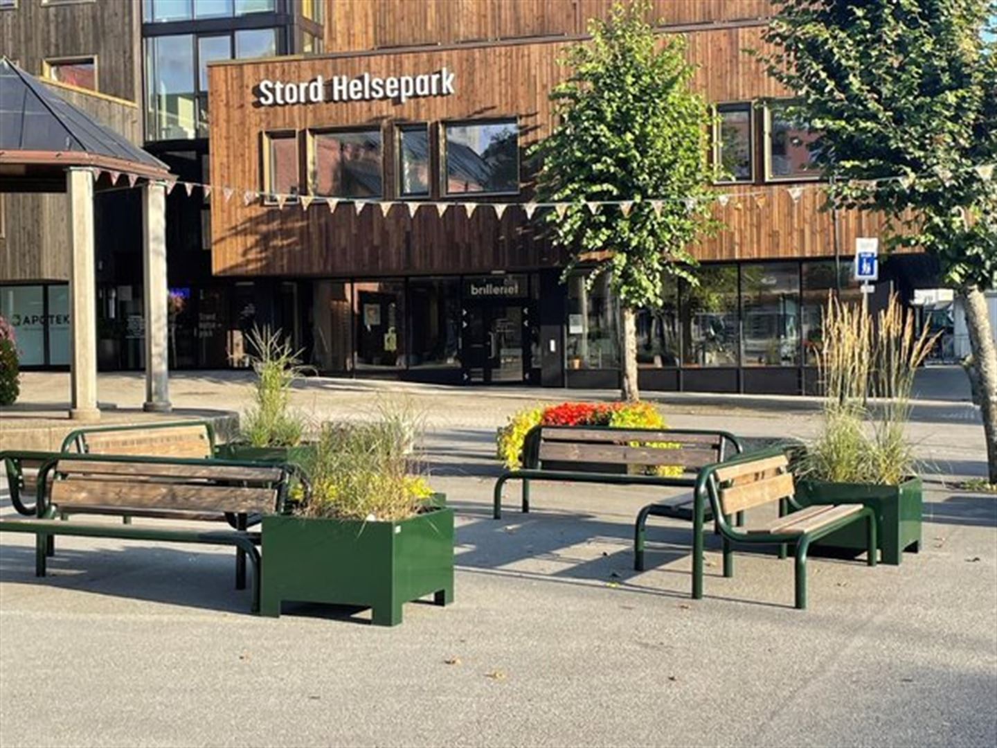 Bilete av det nye, mellombels torget i Stord kommune.